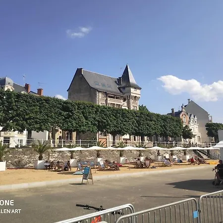 Grand Appartement Confort Vichy Buitenkant foto